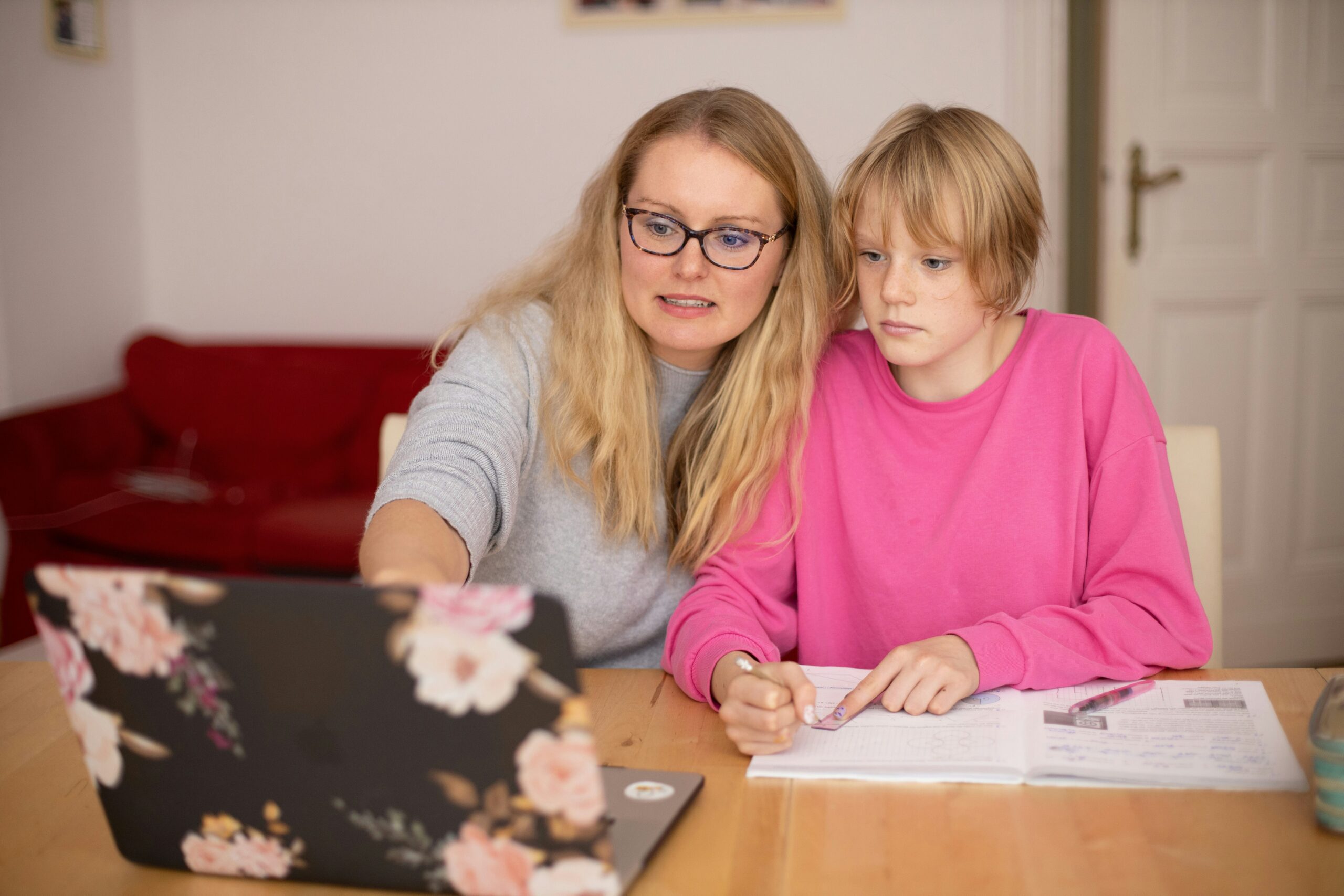 Famille heureuse coaching éducation pour les parents Anne-Eugénie Zinniker